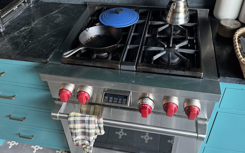 Wolf gas range in a Manhattan kitchen